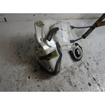 ZAKLEP  ZADAJ DESNA Mazda Mazda6 2009 2.0D
