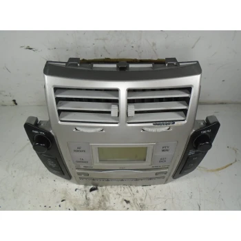 RADIO Toyota Yaris 2006 1.3 8612000210