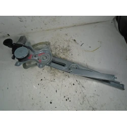 MEHANIZEM ŠIPE  SPREDAJ DESNA Toyota Yaris 2006 1.3 av2621002330