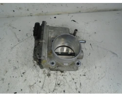CORPO FARFALLATO Toyota Auris 2008 1.6 2203037010