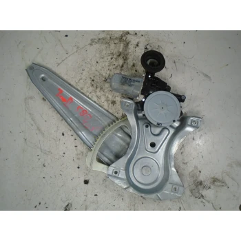MEHANIZEM ŠIPE  ZADAJ DESNA Toyota Auris 2008 1.6