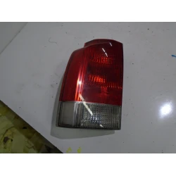 STOP LUČ LEVA Volvo S/V70 2003 2.4D5 AUT. STOP LUČ LEVA Volvo S/V70 2003 2.4D5 AUT.