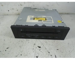 AUTORADIO Audi A4, S4 2006 2.0TDI AVANT AUT. 8e0035111