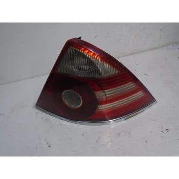 FARO POSTERIORE DESTRO Ford Mondeo 2005 2.0TDCI AUT.
