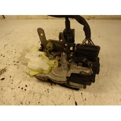 ZAKLEP  ZADAJ LEVA Volvo S/V40 2013 1.6 TD 31440389