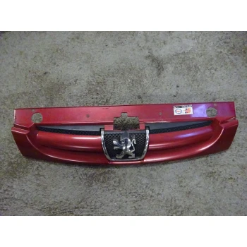GRIGLIA COFANO Peugeot PARTNER 2 2003 1.4I