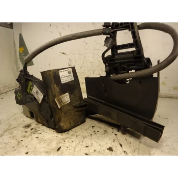CHIUSURA SERRATURA PORTA ANTERIORE DESTRA Ford Focus 2012 1.6 16V AUT.