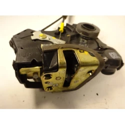CHIUSURA SERRATURA PORTA ANTERIORE DESTRA Toyota Corolla Verso 2004 2.0D4D