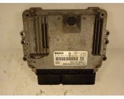 ENGINE CONTROL UNIT Kia Cee'd 2011 PROCEED 1.6D 0281017217