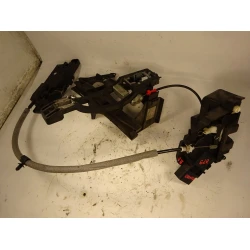 ZAKLEP  ZADAJ DESNA Ford Mondeo 2008 2.0 6M2A-R26412-BC
