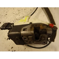 ZAKLEP  ZADAJ DESNA Peugeot PARTNER 3 2008 1.6HDI