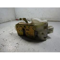 ZAKLEP  SPREDAJ DESNA Ford Mondeo 2001 1.8 1s7af21812