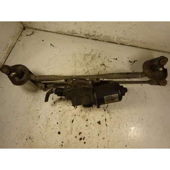 MEHANIZEM Z MOTORČKOM BRISALCEV Toyota Corolla Verso 2007 2.2D4D 851100f020