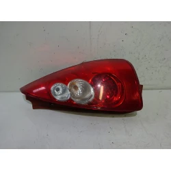 STOP LUČ DESNA Mazda Mazda5 2006 2.0CD