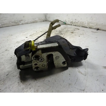 DOOR LOCK FRONT LEFT Toyota Corolla Verso 2007 2.2D4D