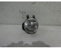 MEGLENKA SPREDAJ DESNA Toyota Verso 2013 2.0D 8121002110