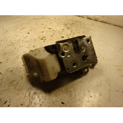ZAKLEP  SPREDAJ DESNA Alfa 147 2004 1.9JTD