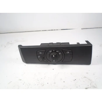 INTERRUTTORE FARI BMW 5 2004 520I