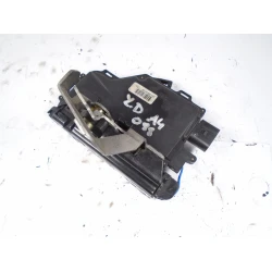 ZAKLEP  ZADAJ DESNA Audi A4, S4 2003 AVANT 1.9TDI 8e0839016c