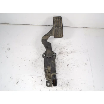 PEDAL PLINA ELEKTRIČEN Suzuki SX4 2009 1.6D 49400-79j90