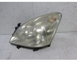HEADLIGHT LEFT Toyota Corolla Verso 2006 2.2D4D