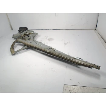 MEHANIZEM ŠIPE  ZADAJ DESNA Toyota Corolla Verso 2006 2.2D4D 69830-0f020
