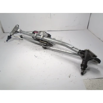 MEHANIZEM Z MOTORČKOM BRISALCEV BMW 1 2007 120D 7193036-01