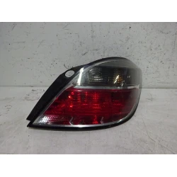TAIL LIGHT RIGHT Opel Astra 2008 1.6 16V 13222325
