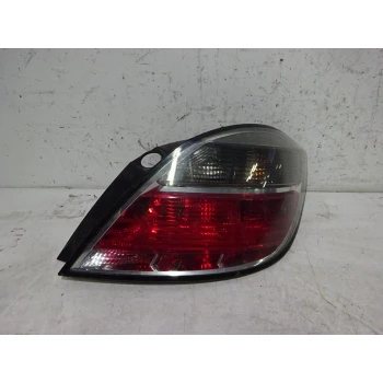 TAIL LIGHT RIGHT Opel Astra 2008 1.6 16V 13222325