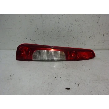 STOP LUČ LEVA Ford C-Max 2004 1.6