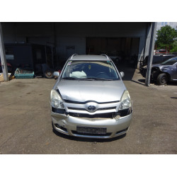 CAR FOR PARTS Toyota Corolla Verso 2006 2.2 D 