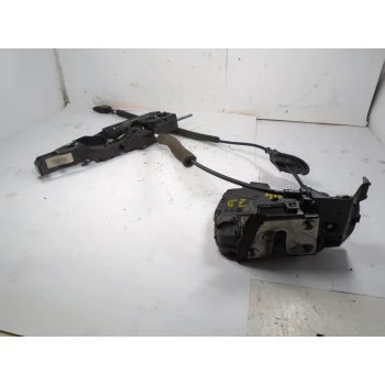 ZAKLEP  ZADAJ DESNA Renault Captur 2014 1.5DCI