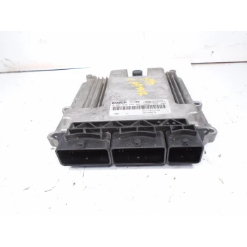ENGINE CONTROL UNIT Renault Captur 2014 1.5DCI 237104376r