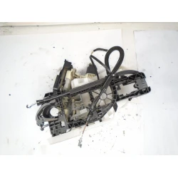 ZAKLEP ZADAJ LEVA Volkswagen Passat 2010 2.0TDI AUT. VARIANT ZAKLEP ZADAJ LEVA Volkswagen Passat 2010 2.0TDI AUT. VARIANT