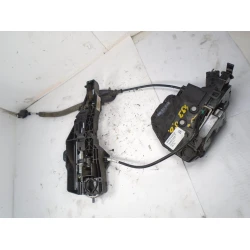 ZAKLEP  SPREDAJ DESNA Renault CLIO 2013 IV. 0.9 TCE 805004945r