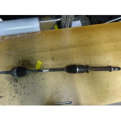 SEMIALBERO SEMIASSE ANTERIORE DESTRO Renault CLIO III 2006 1.2 16V