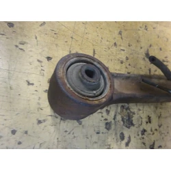BRACCIO OSCILLANTE ANTERIORE DESTRO Suzuki JIMNY 2000 1.3 4WD