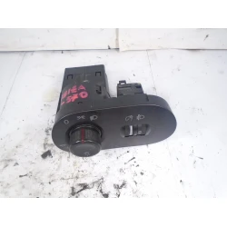 STIKALO LUČI Seat Ibiza 2002 1.2 6l1941531q STIKALO LUČI Seat Ibiza 2002 1.2 6l1941531q