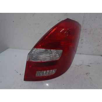 TAIL LIGHT RIGHT Škoda Fabia 2010 1.2 WAGON