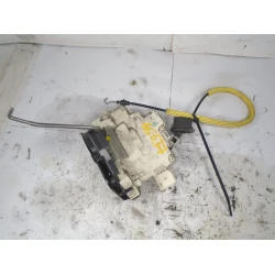 ZAKLEP  ZADAJ DESNA Audi A6, S6 2005 2.7 TDI AVANT