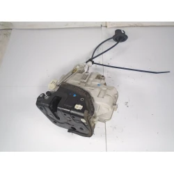 ZAKLEP  SPREDAJ DESNA Audi A4, S4 2005 2.0TDI AVANT