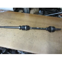 SEMIALBERO SEMIASSE ANTERIORE DESTRO Renault MEGANE III  2013 GRANDTOUR 1.2 16V