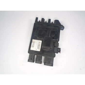 CENTRALINA SCATOLA FUSIBILI Renault MEGANE III  2013 GRANDTOUR 1.2 16V 243800010r