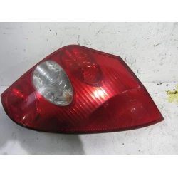 TAIL LIGHT RIGHT Renault LAGUNA 2005 1.9 DCI TAIL LIGHT RIGHT Renault LAGUNA 2005 1.9 DCI
