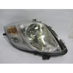 HEADLIGHT LEFT Toyota Yaris 2011 1.0