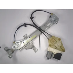 MEHANIZEM ŠIPE  ZADAJ LEVA Renault MEGANE III  2013 GRANDTOUR 1.2 16V 827210008r   827310185r