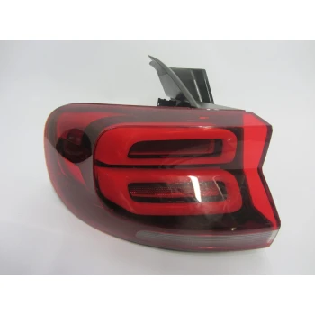 TAIL LIGHT LEFT Citroën C5 2004 2.0 HDI 16V 9817269280
