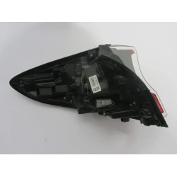 FARO POSTERIORE DESTRO Toyota C-HR 2020 1.8 CVT HIBRID 81550-f4031-00
