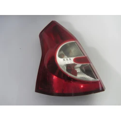STOP LUČ LEVA Dacia Sandero 2008 1.4 8200734825 STOP LUČ LEVA Dacia Sandero 2008 1.4 8200734825