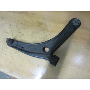 ROKA SPREDAJ DESNO Mitsubishi Outlander 2007 2.0 D